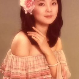 1985年邓丽君东京演唱会完整视频